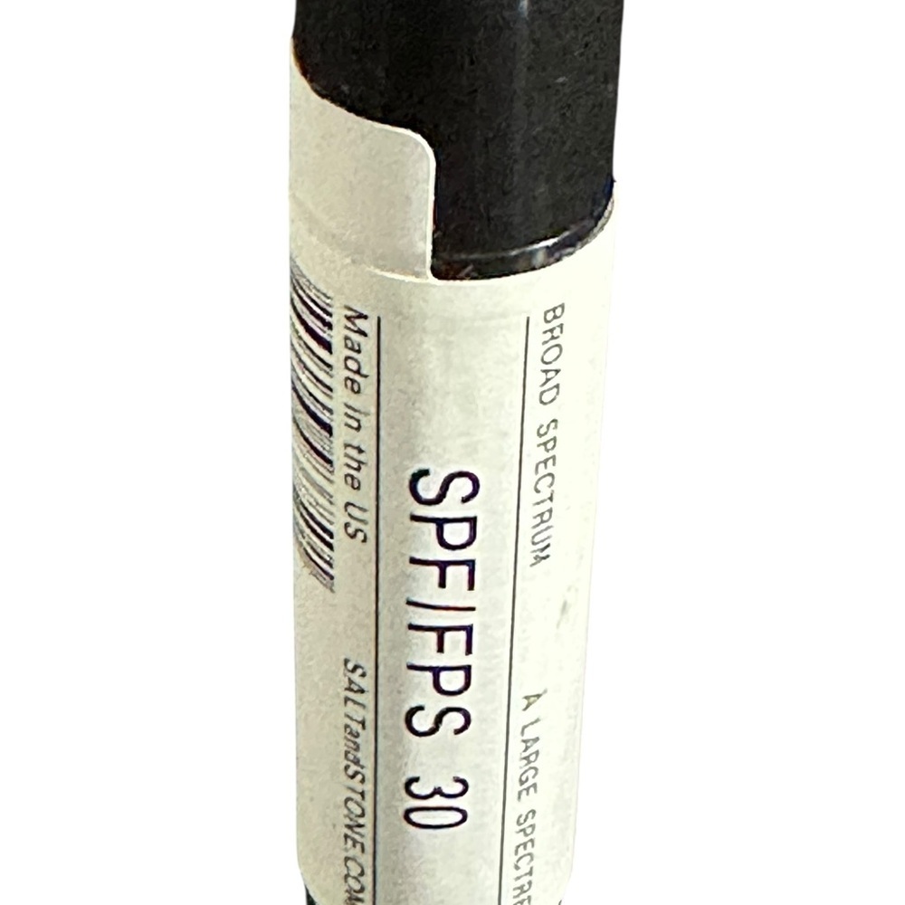 Salt & Stone Lip balm SPF 30 - Picture 4 of 4